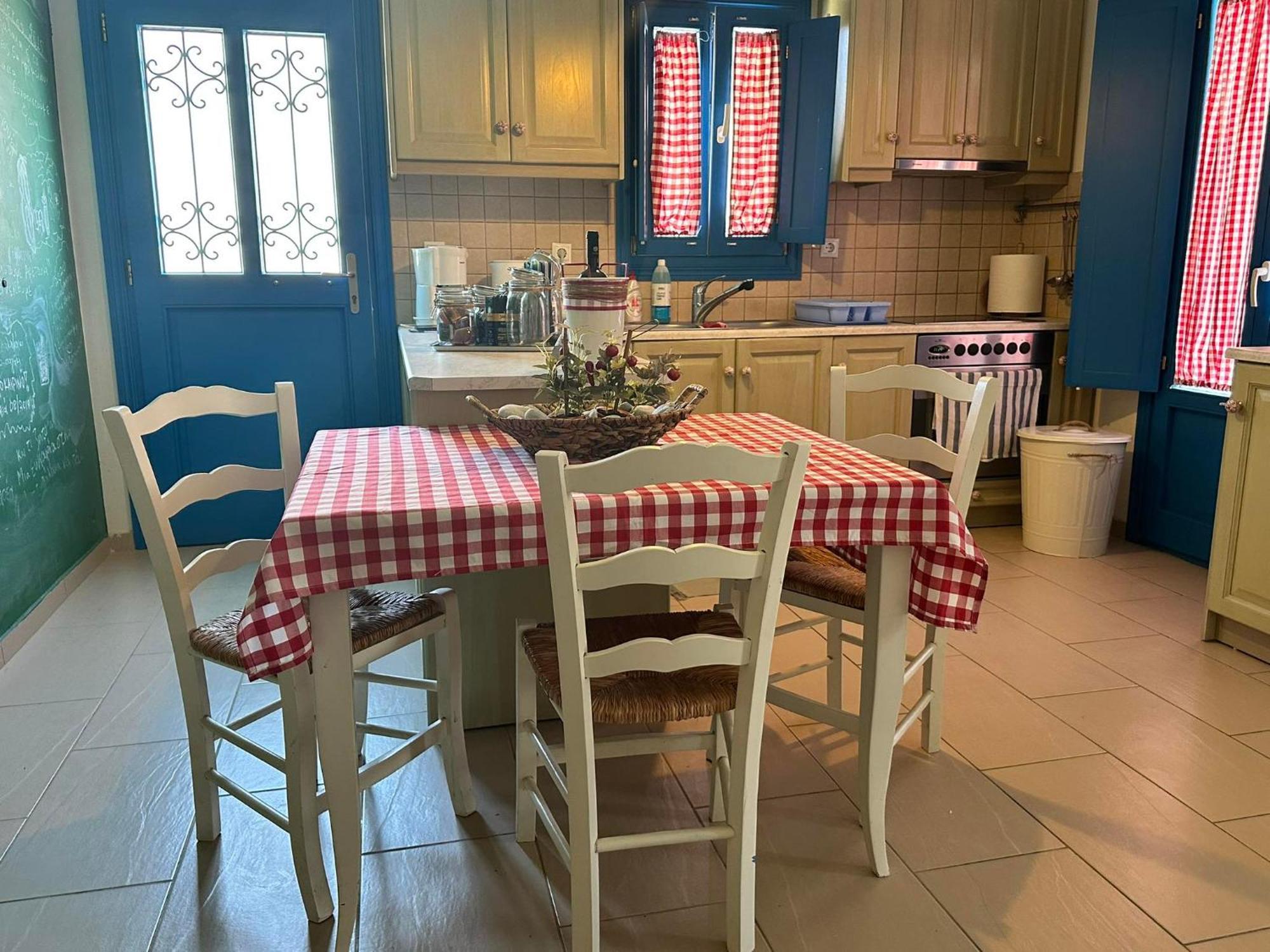 Blue Meadow Villa Livadi  Ngoại thất bức ảnh